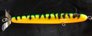 Isca Artificial Helice - Cod 028c - Mister N.jpg